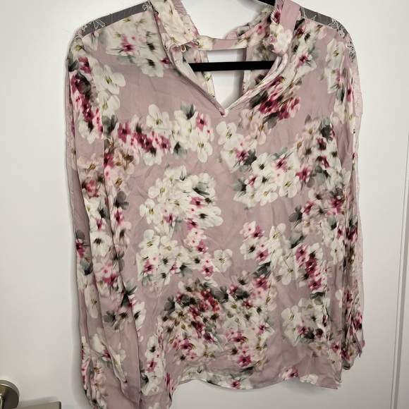 Floral Long sleeve blouse - Picture 4 of 10